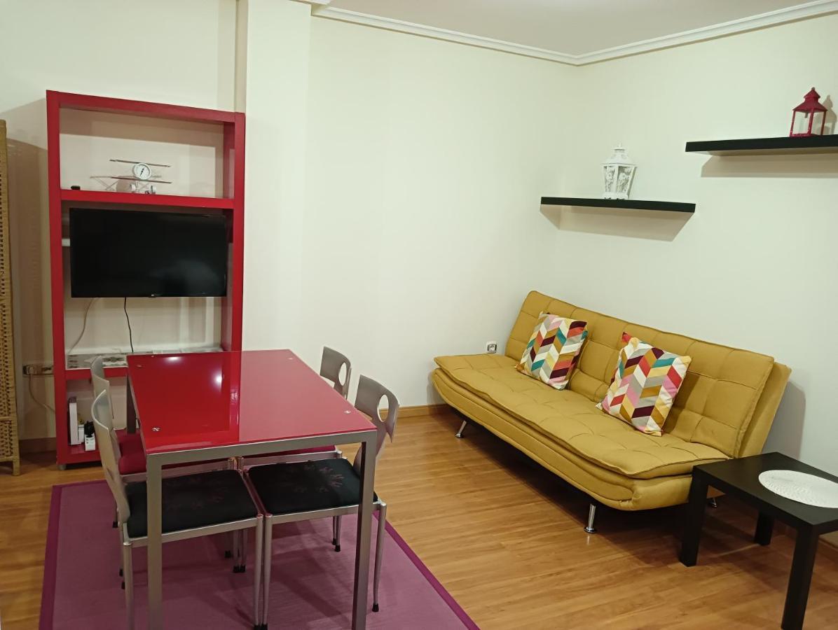Apartamentos Chevere Rojo-Huca Oviedo Esterno foto