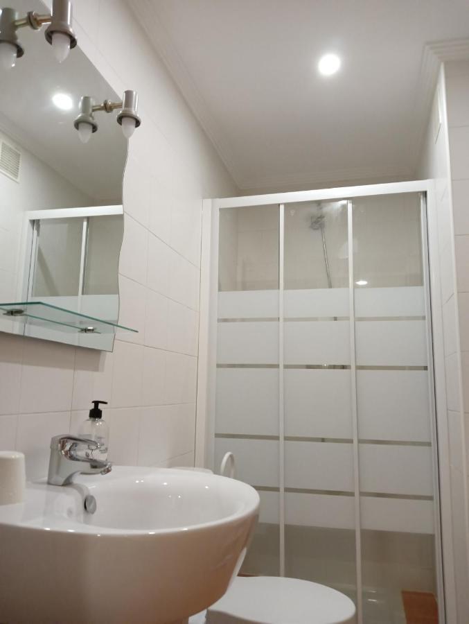 Apartamentos Chevere Rojo-Huca Oviedo Esterno foto