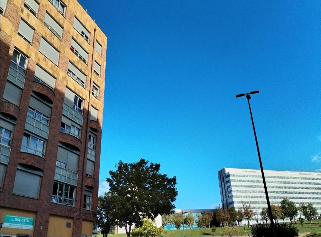 Apartamentos Chevere Rojo-Huca Oviedo Esterno foto